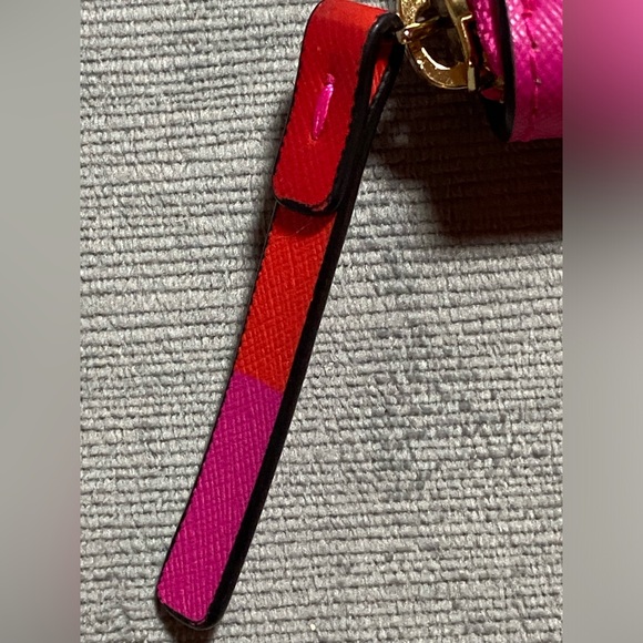 Kate Spade long bright stripe zip around wallet, EUC 8”x4”x1”, much storage - Picture 4 of 17